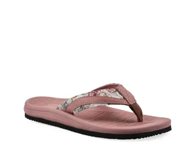 White Mountain Bays Flip Flop In Brown