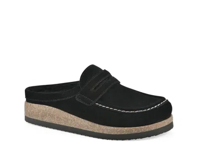 White Mountain Brinlee Clog In Black Suede