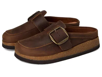 White Mountain Bueno In Brown
