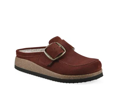 White Mountain Bueno Clog In Brown