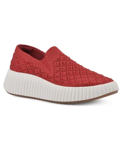 White Mountain Dyles Platform Sneakers In Cruella Red Fabric
