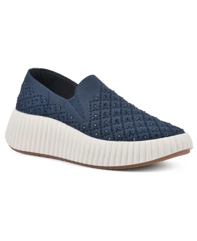 White Mountain Dyles Platform Sneakers In Navy Fabric