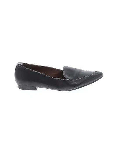 Pre-owned White Mountain Flats In Black