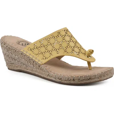 White Mountain Footwear Beaux Espadrille Wedge Sandal In Limoncello/smooth