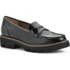 White Mountain Footwear Gunner Lug Sole Platform Loafer In Black/patent