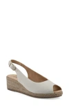 White Mountain Footwear Maize Slingback Wedge Sandal In Natural Fabric