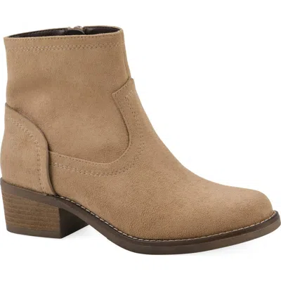 White Mountain Footwear Meringue Western Bootie In Beachwood/ Fabric
