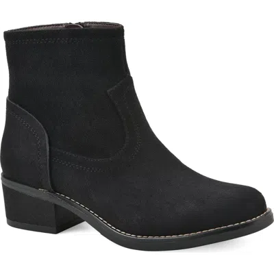 White Mountain Footwear Meringue Western Bootie In Black/ Fabric