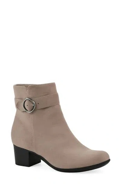 White Mountain Footwear Trinda Bootie In Multi