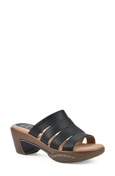 White Mountain Footwear Valora Wedge Sandal In Black
