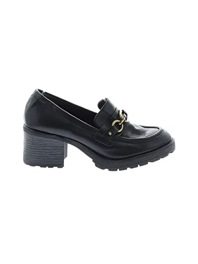 Pre-owned White Mountain Heels In Black