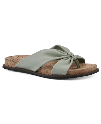 White Mountain Malanga Thong Sandals In Pale Green Smooth
