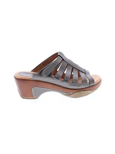 Pre-owned White Mountain Mule/clog In Gray