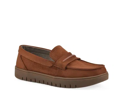 White Mountain Nocci Fom Recovery Loafer In Brown