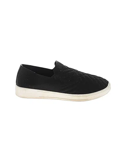 Pre-owned White Mountain Sneakers In Black