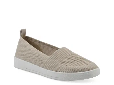 White Mountain Upright Slipon Sneaker In Neutral