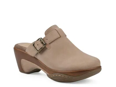 White Mountain Viewed Clog In Neutral