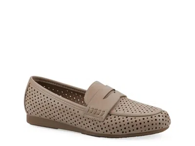 White Mountain Wallace Penny Loafer In Neutral