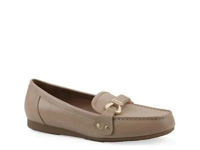 White Mountain Wayside Loafer In Neutral