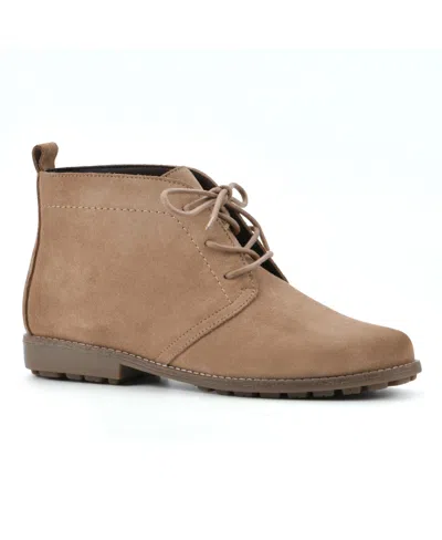 White Mountain Women's Auburn Lace Up Booties In Brown