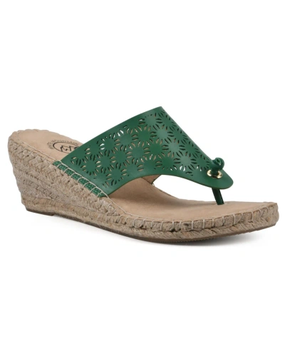 White Mountain Beachball Espadrille Wedge Sandals In Classic Green Smooth