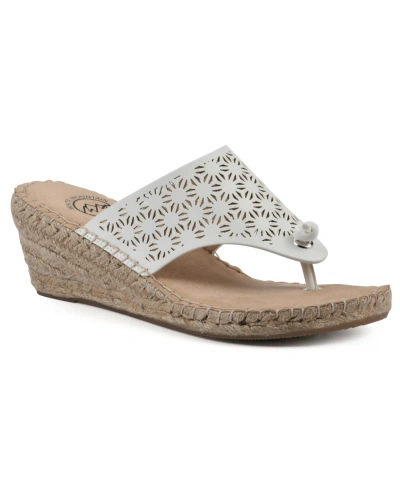 White Mountain Beaux Espadrille Wedge Sandals In White Smooth