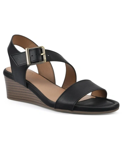 White Mountain Brux Wedge Sandals In Black Smooth