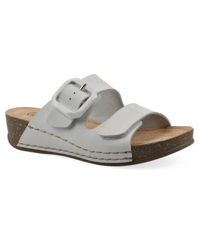 White Mountain Women's Fearful Slip-on Wedge Sandals In White Leather