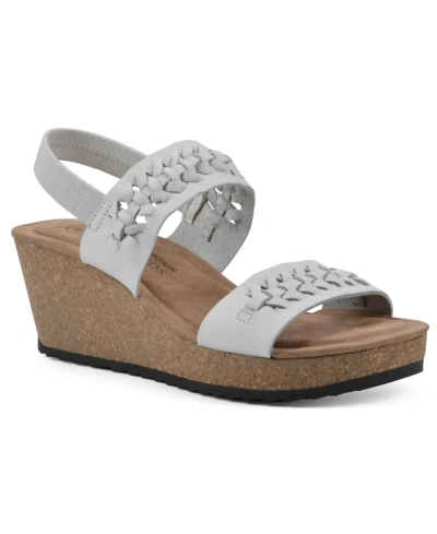 White Mountain Pretreat Wedge Sandals In White Leather