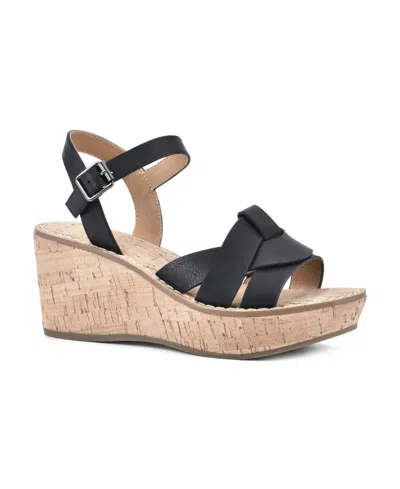 White Mountain Women's Simple Platform Wedge Sandals In Black