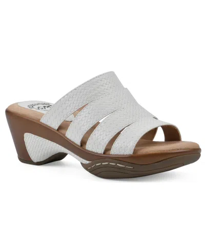 WHITE MOUNTAIN WOMEN'S VALORA SLIP-ON CLOG SANDALS