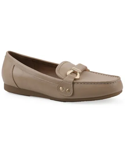 White Mountain Women's Wayside Loafer In Neutral