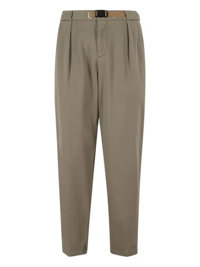 White Sand Buckle-fastening Pleated-front Trousers In Gray
