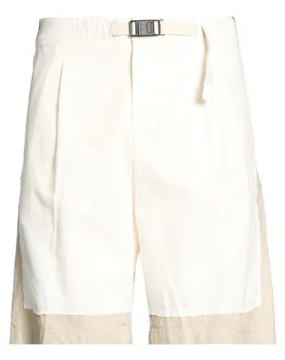 White Sand Man Shorts & Bermuda Shorts Off White Size 34 Linen, Cotton