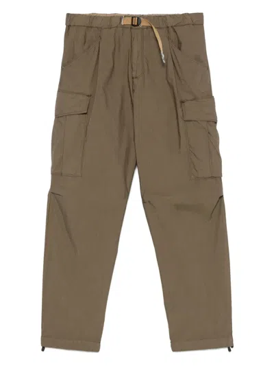White Sand Cargohose Im Tapered-design In Grün