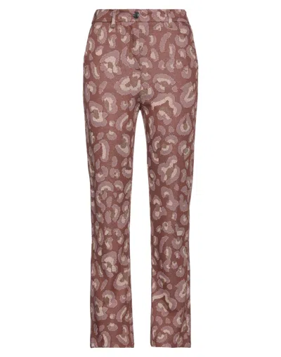 White Sand Pants In Brown