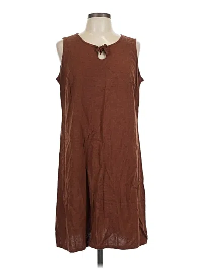 Pre-owned White Stag Casual Dress In Brown