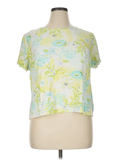 Pre-owned White Stag Short Sleeve T-shirt In Green