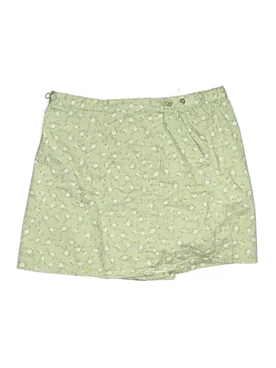 Pre-owned White Stag Skort In Green