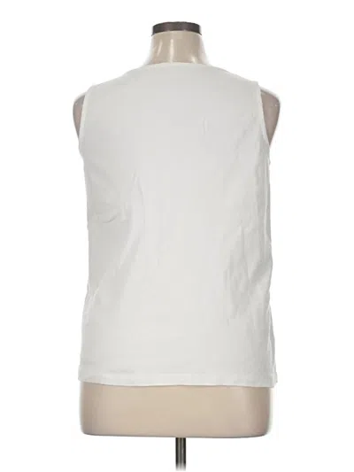 Pre-owned White Stag Sleeveless T-shirt In White