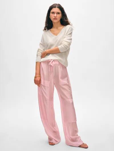 White + Warren Cashmere Featherweight V Neck Sweater In Soft White
