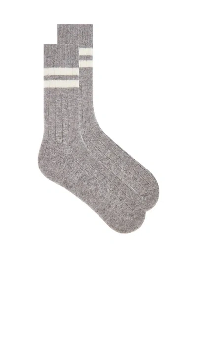 White + Warren Cashmere Ribbed Striped Socks In Gray & Cream