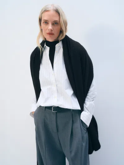 White + Warren Cashmere Travel Wrap In Black