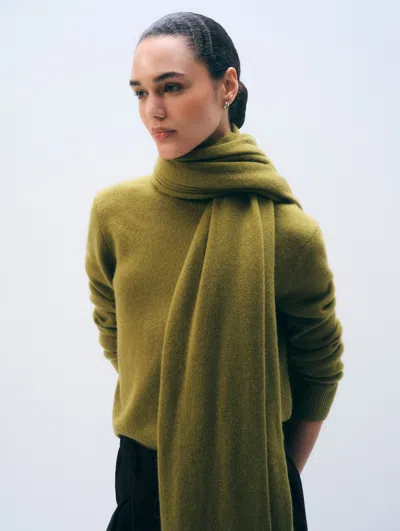 White + Warren Cashmere Travel Wrap In Bright Olive In Green