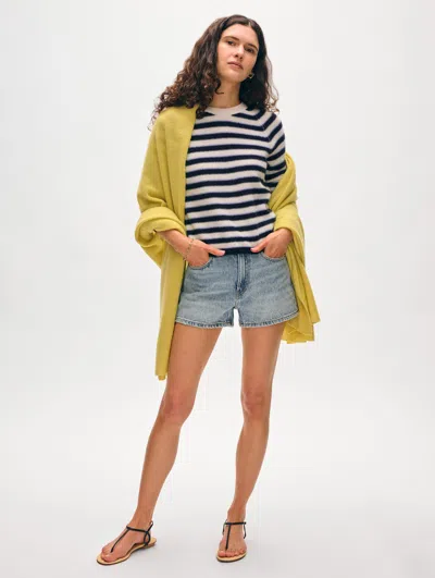 White + Warren Cashmere Travel Wrap In Yellow Sunbeam