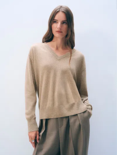 White + Warren Cashmere V Neck In Taupe Heather In Brown