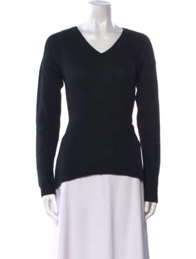Pre-owned White + Warren Cashmere V-neck Sweater In Black