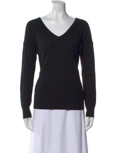 Pre-owned White + Warren Cashmere V-neck Sweater In Black