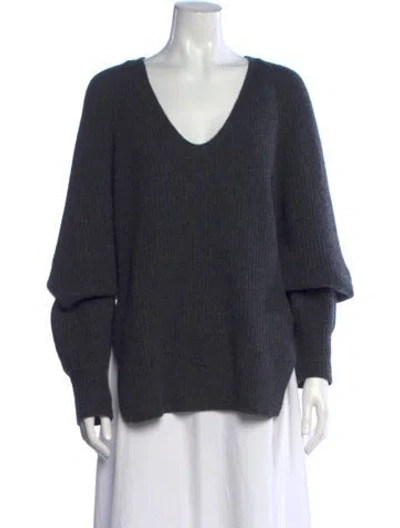 Pre-owned White + Warren Cashmere V-neck Sweater In Gray