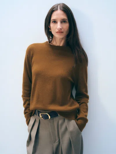White + Warren White & Warren Cashmere Crewneck Top In Antique Gold In Brown
